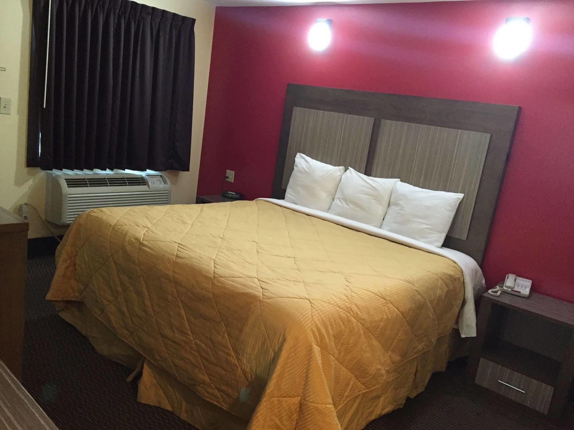 Brick Motor Inn Dış mekan fotoğraf